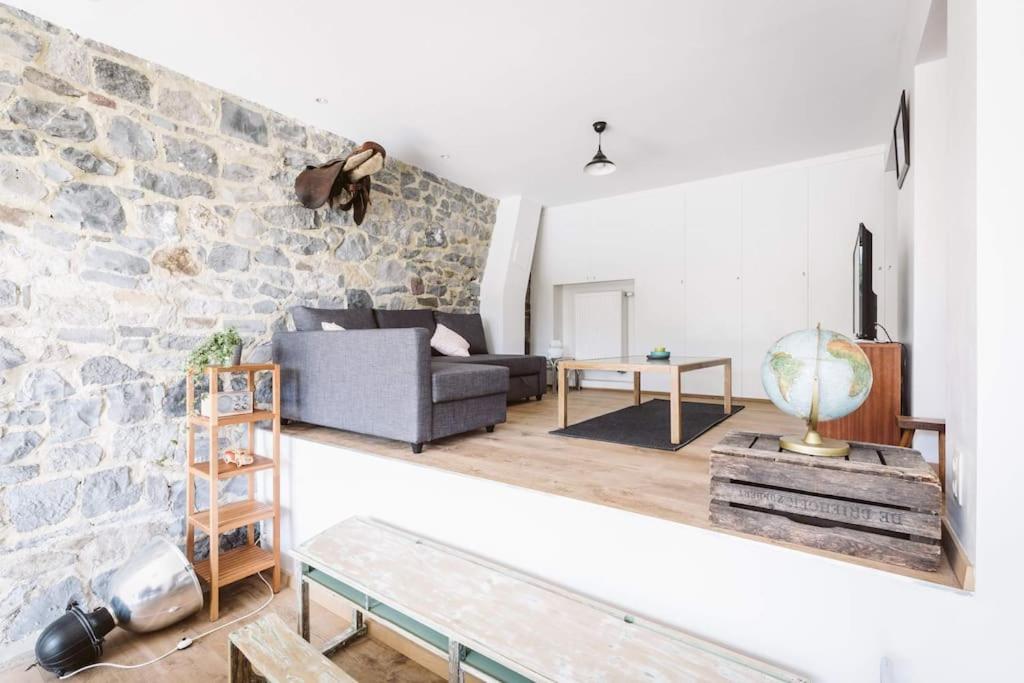 Namuco - Petit Loft De Charme Entre Citadelle & Centre Ville นามูร์ ภายนอก รูปภาพ