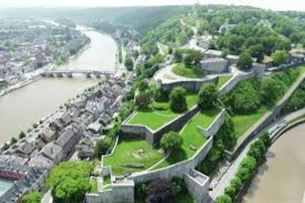 Namuco - Petit Loft De Charme Entre Citadelle & Centre Ville นามูร์ ภายนอก รูปภาพ